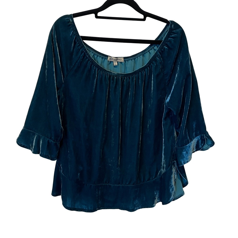 DEMOCRACY Rich Green Velvet 3/4 Sleeve Ruffle Peplum Top Ruffle Hem XS